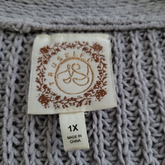 Open front cardigan with pockets. - Picture 2 of 2